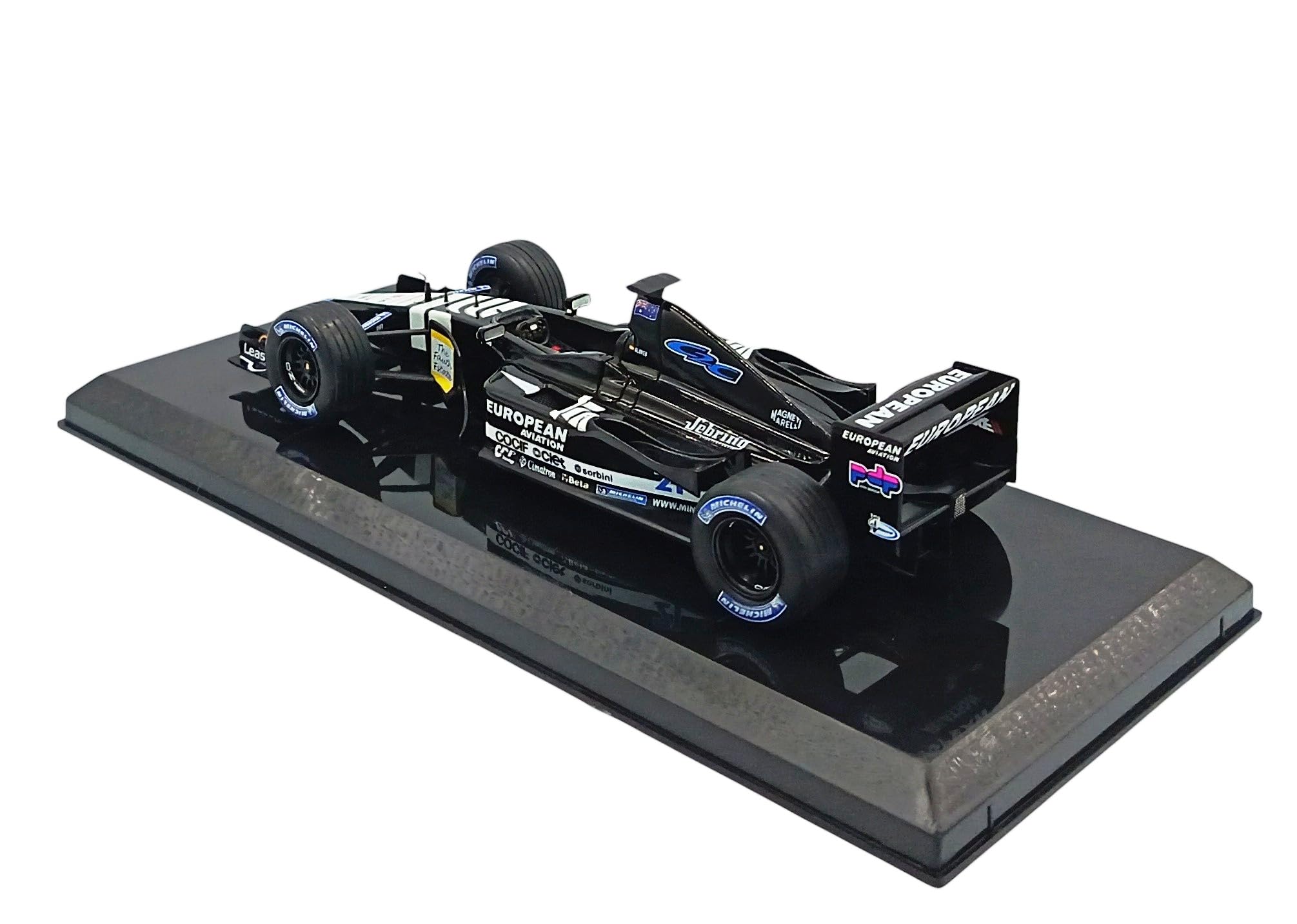 Amazon | OPO 10 - 1/24スケール フォーミュラ1カー MINARDI PS01